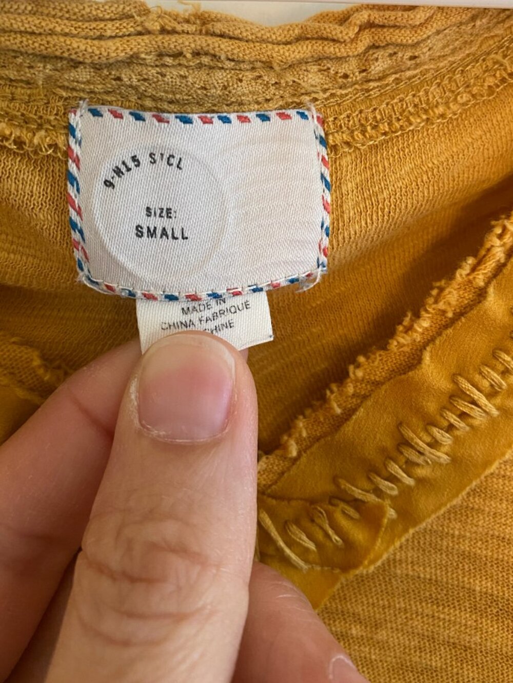 9-H15 STCL Mustard Yellow Slouchy V-Neck Pocket Top Size Small - Picture 4 of 9